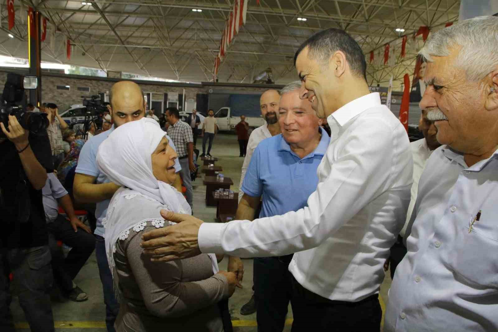 Honaz Belediyesi kadın üreticilerine koyun desteği verildi
