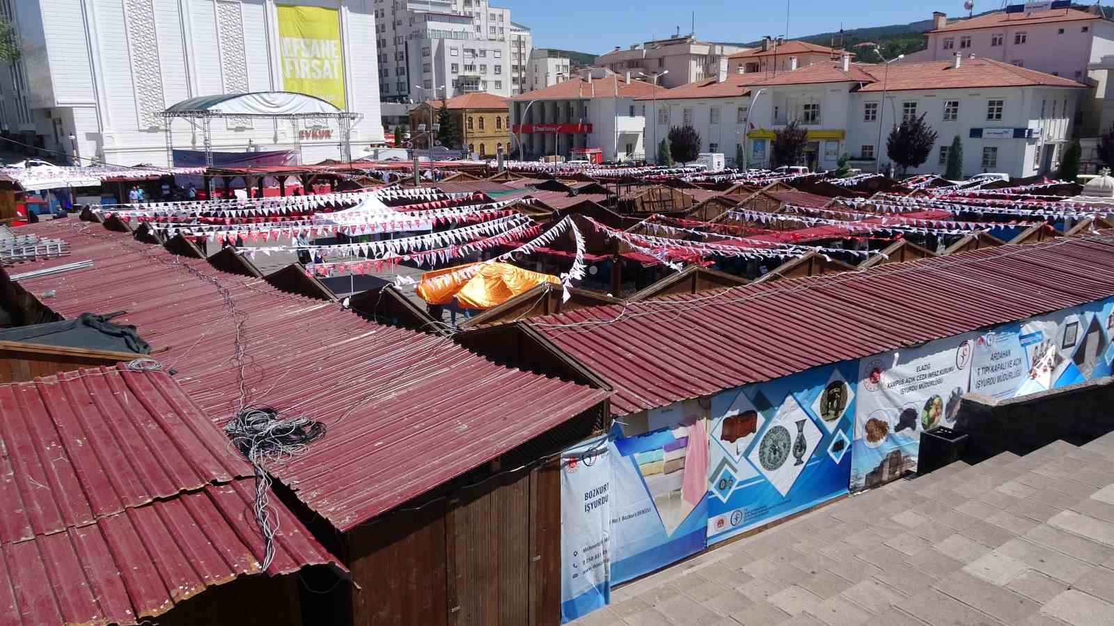 Yozgat’ta İşyurtları Ürün ve El Sanatları Fuarı açıldı
