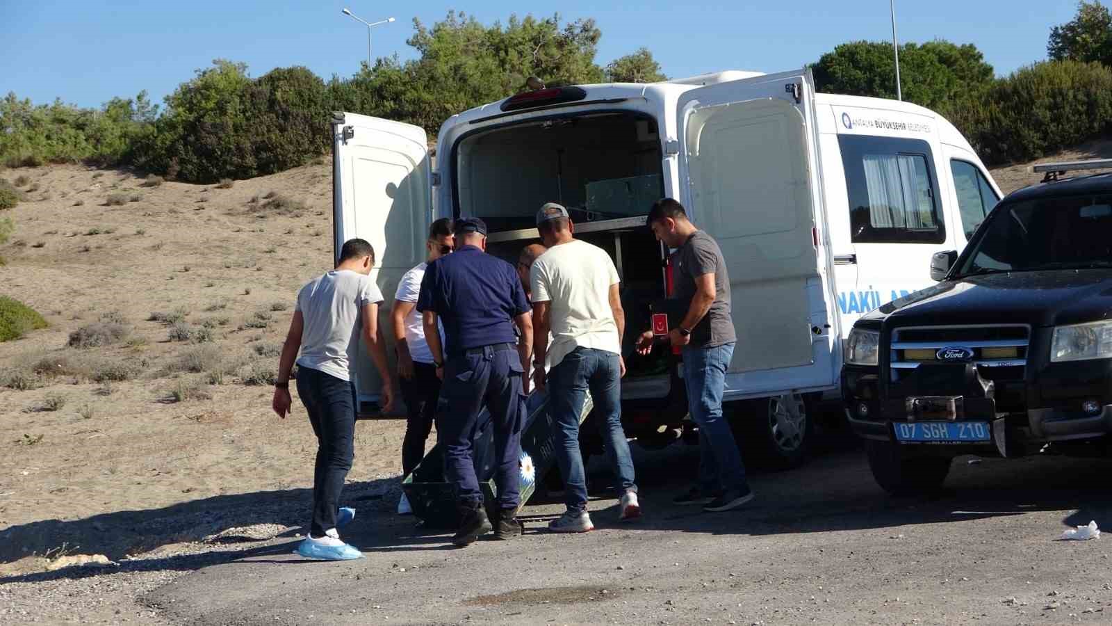 Sahilde 19 yaşındaki gencin cansız bedeni bulundu
