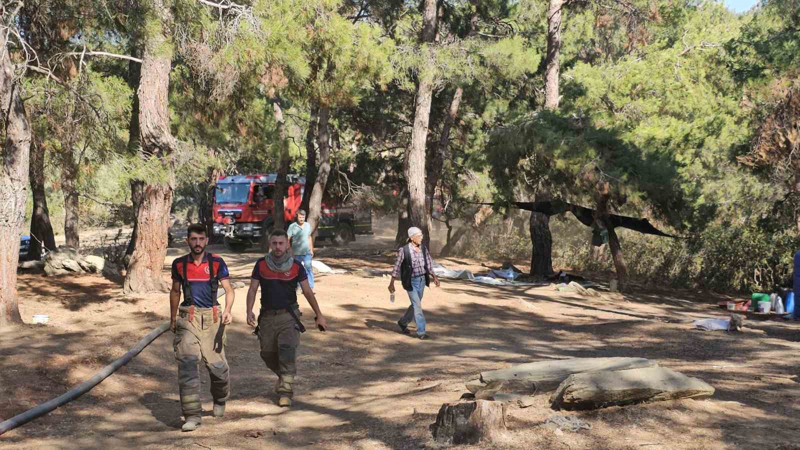 Tire ve Bayındır’da orman yangınları sürüyor
