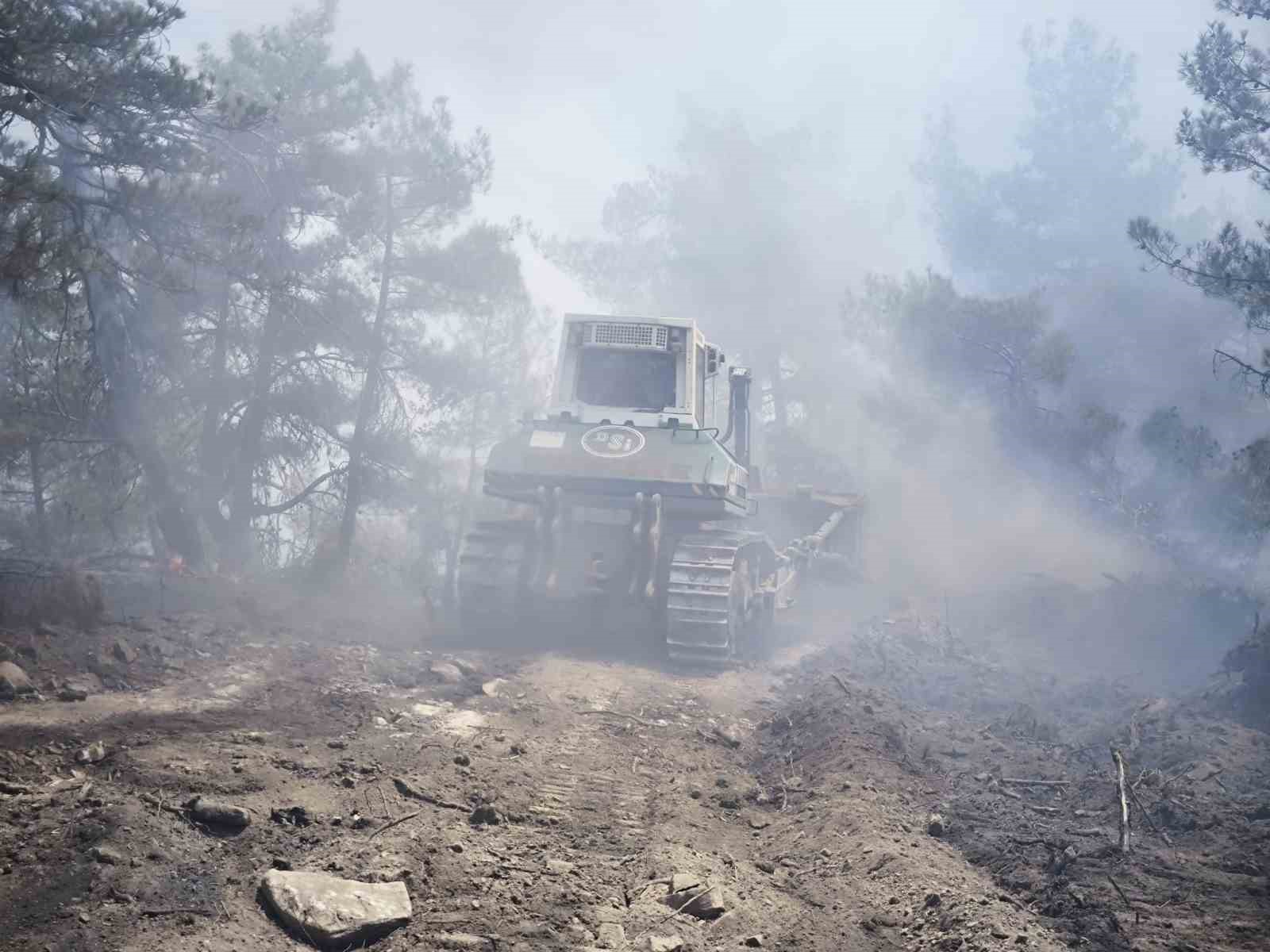 Bolu’daki orman yangını 72 saatin ardından kontrol altına alındı
