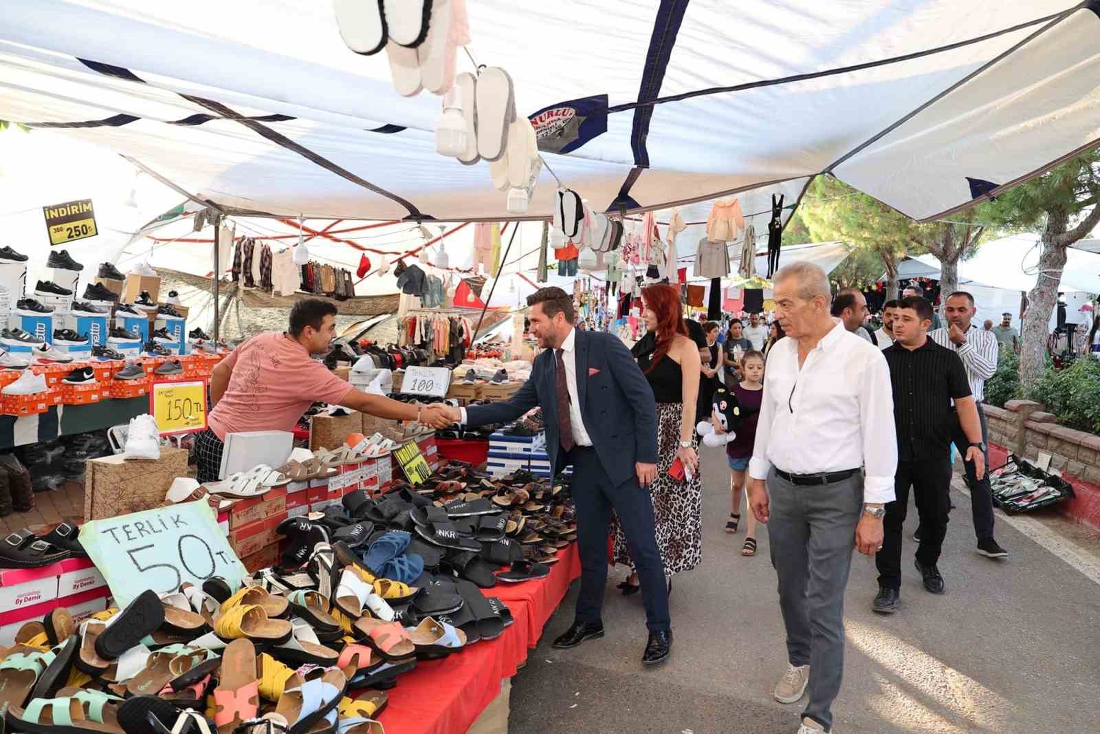 Tavas Zeybek Festivali renkli görüntülere sahne oluyor
