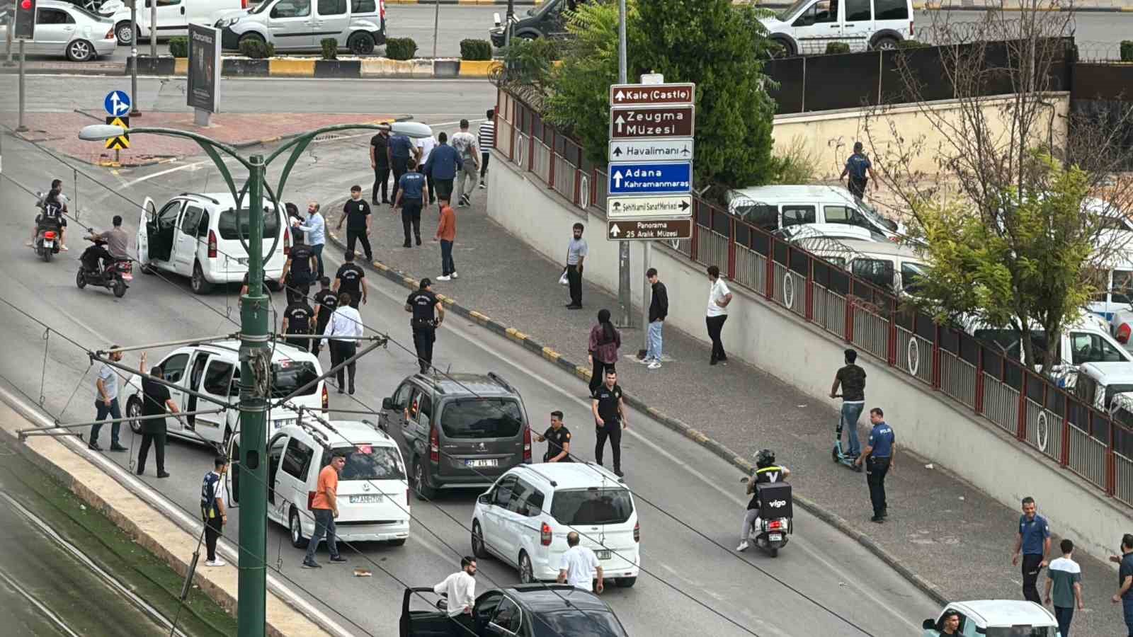 Gaziantep’te trafikte çıkan kavgaya polis müdahale etti
