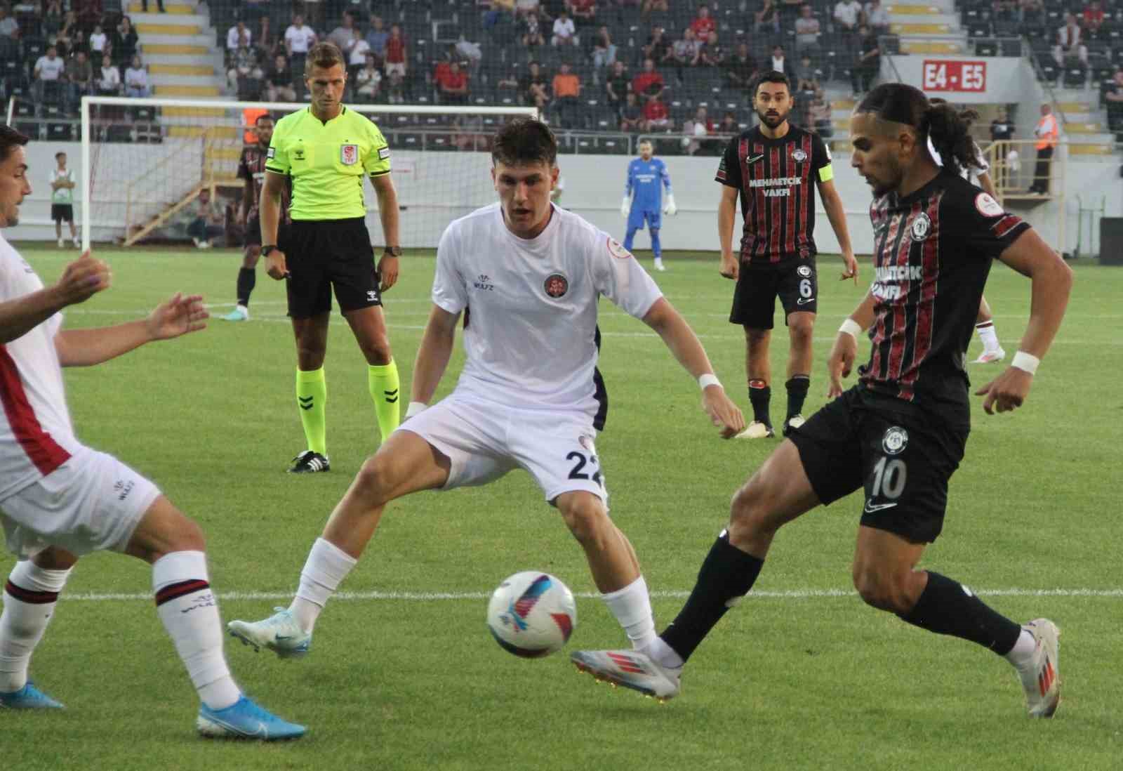 Trendyol 1. Lig: Çorum FK: 2 - Fatih Karagümrük: 2
