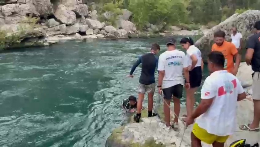 23 yaşındaki gencin kaybolduğu ırmakta havanın kararması ile arama çalışmalarına ara verildi
