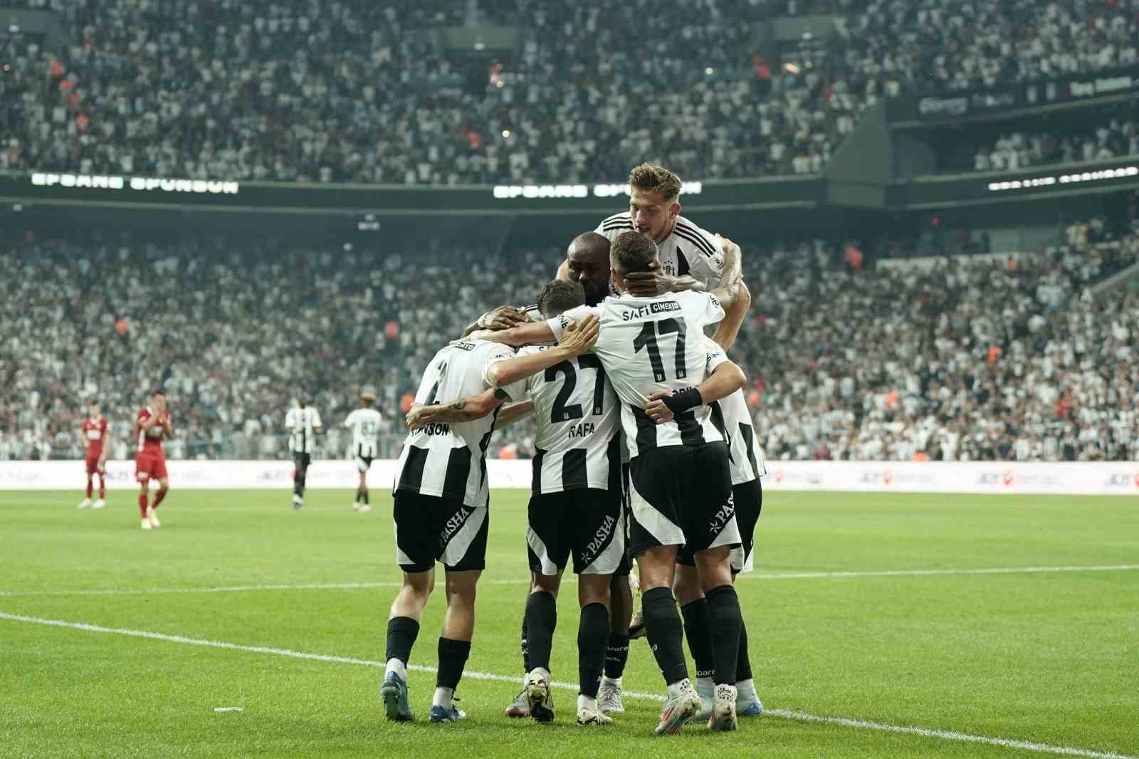 Trendyol Süper Lig: Beşiktaş: 4 - Antalyaspor: 2 (Maç sonucu)
