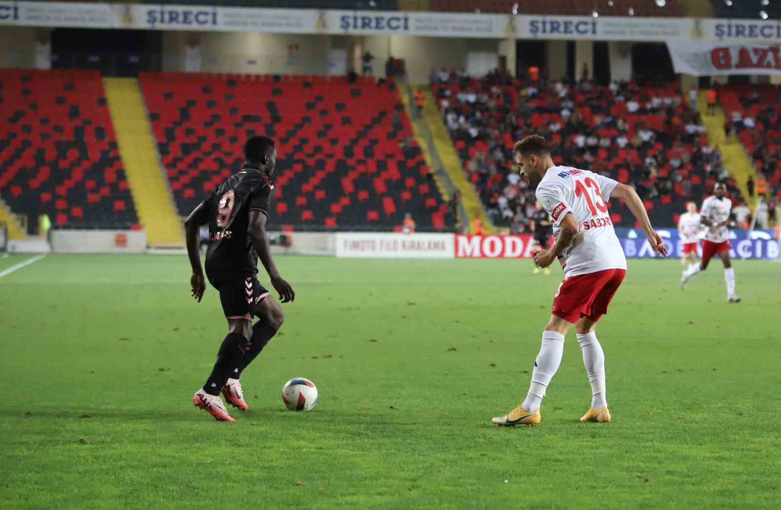 Trendyol Süper Lig: Gaziantep FK: 0 - Samsunspor: 1 (Maç sonucu)
