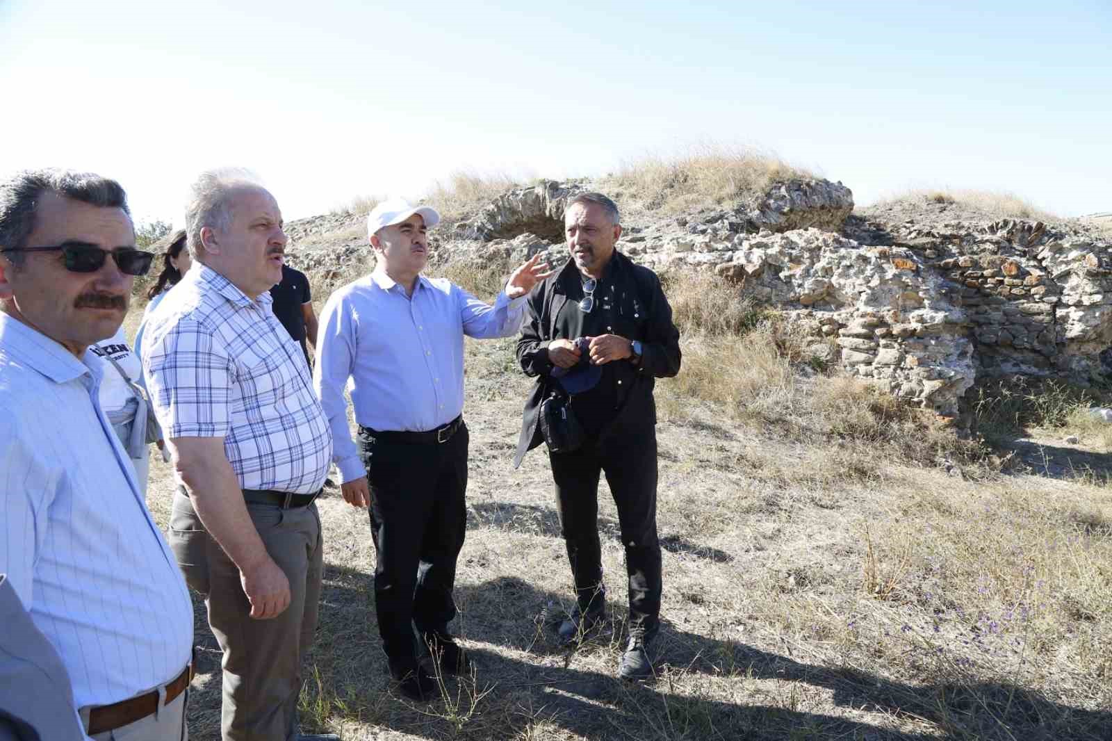 800 yıllık Selçuklu medresesi ayağa kaldırılacak
