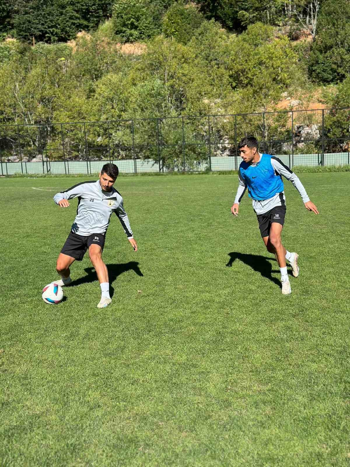 Muşspor yeni sezon hazırlıklarına devam ediyor
