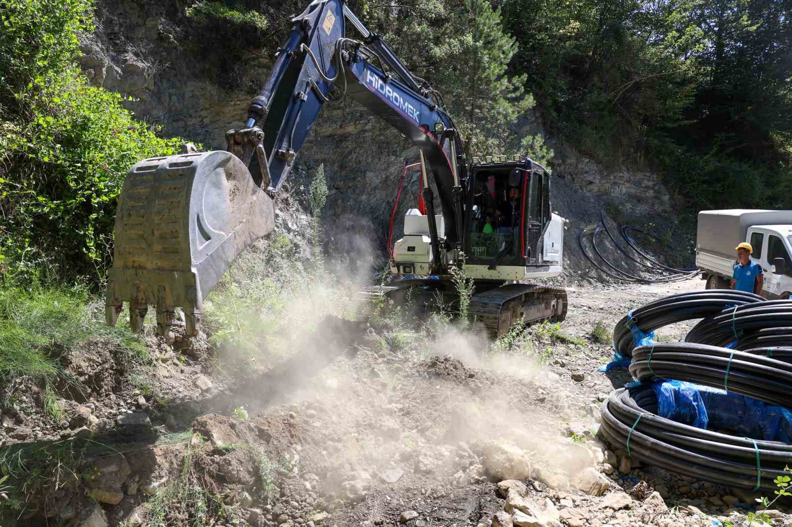 SASKİ, 2 bin 500 metrelik içme suyu hattı yenileniyor
