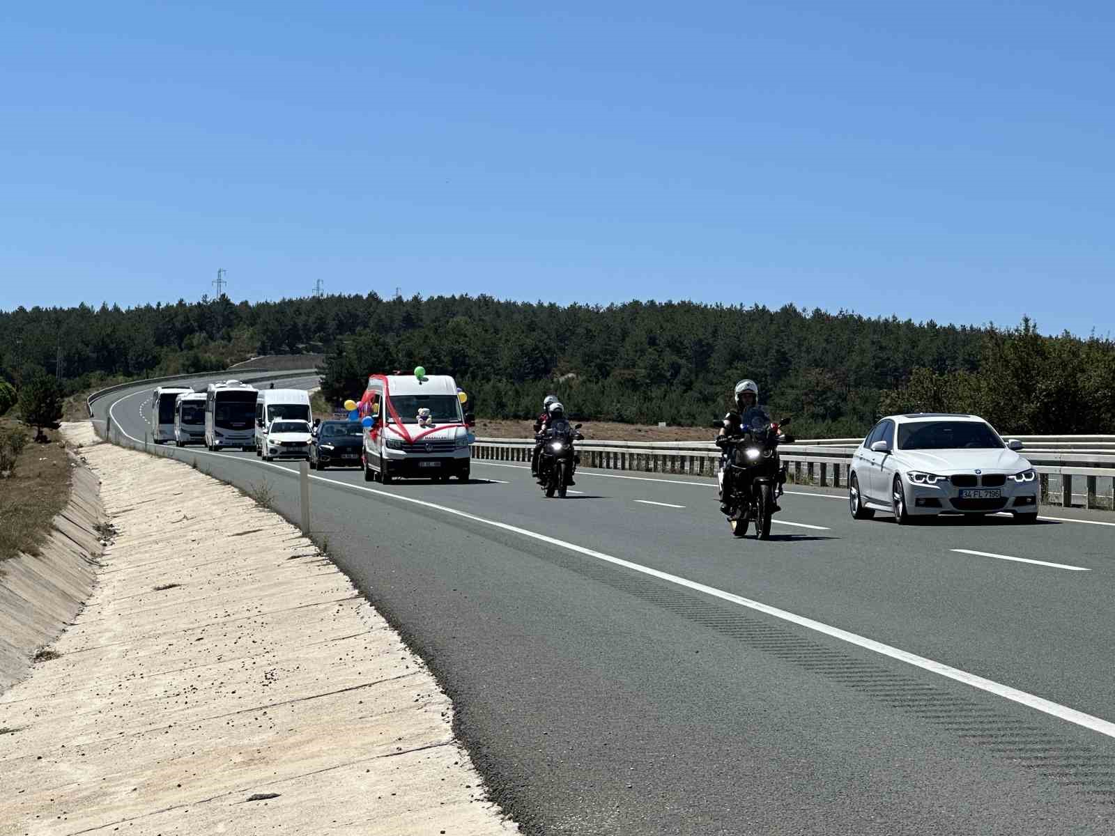 Çocuk evlerinde kalan çocuklara sünnet şöleni
