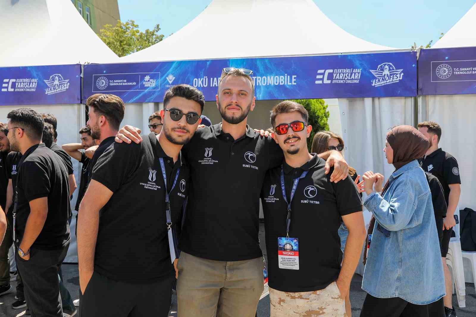 SUBÜ araçları Teknofest 2024’e 3 kupa ile başladı
