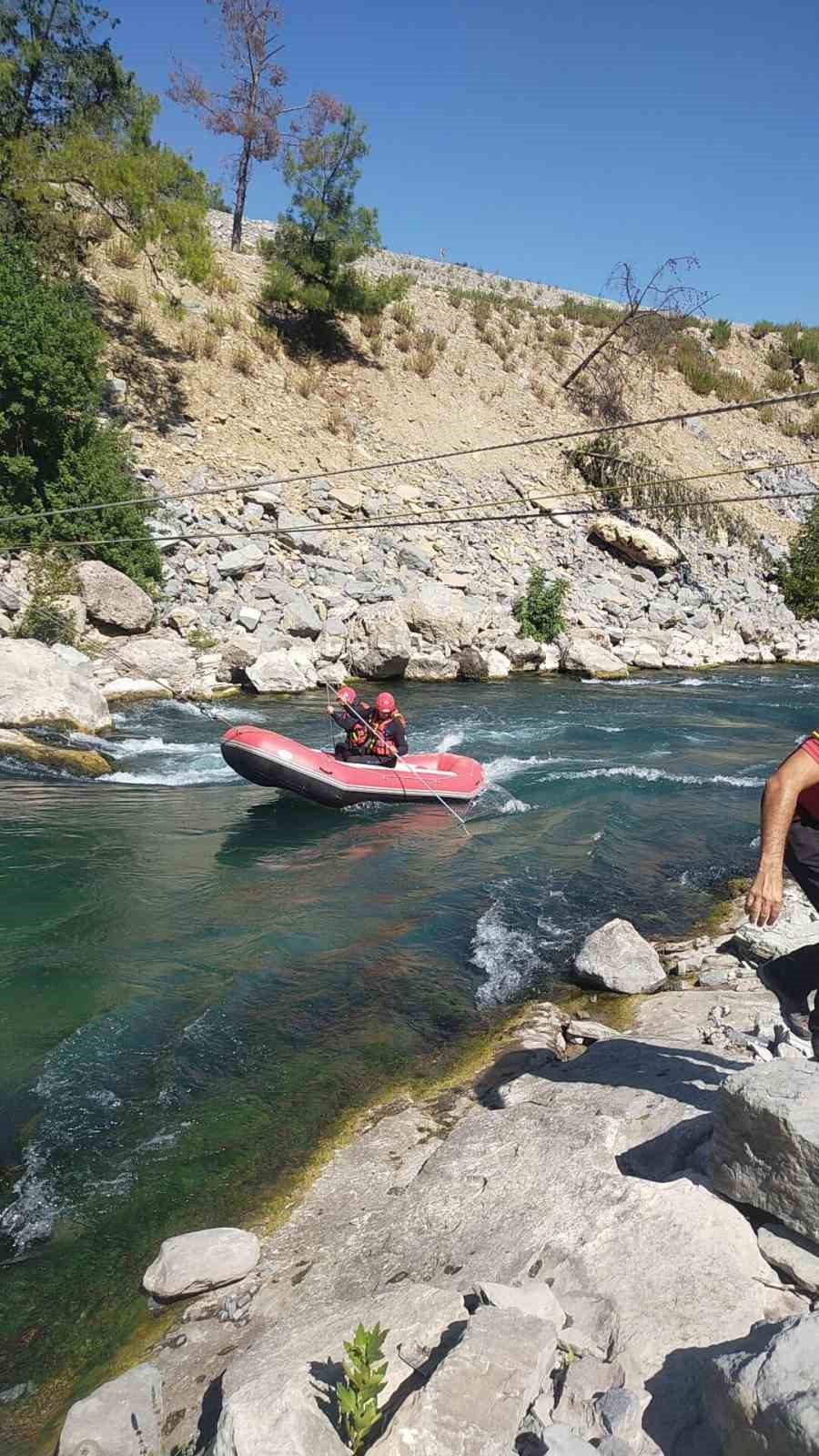 Köprü Çay’da kaybolan genci arama çalışmaları sürüyor
