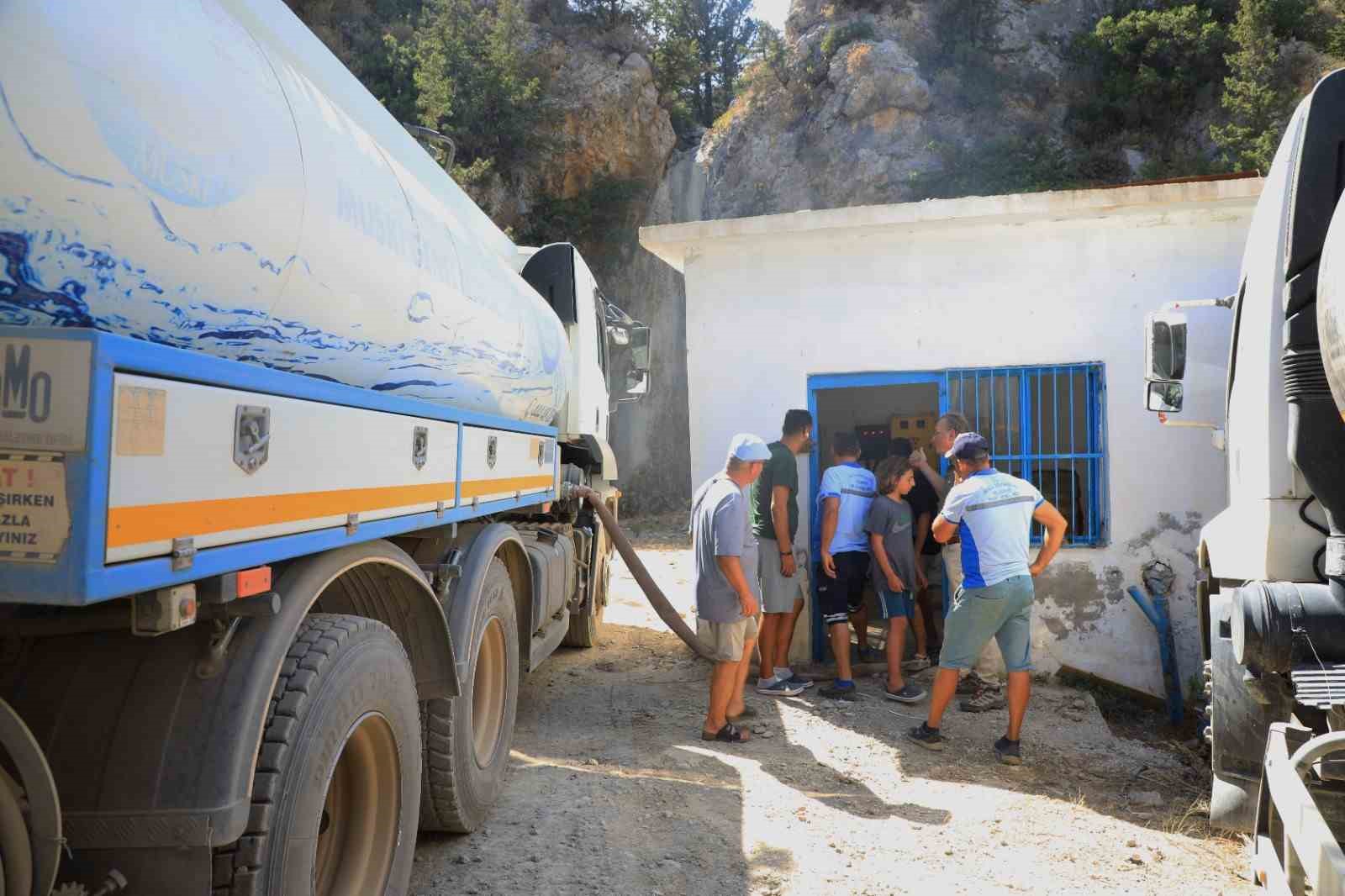 Muğla Büyükşehir Datça Belen mevkiindeki su sorununu çözdü
