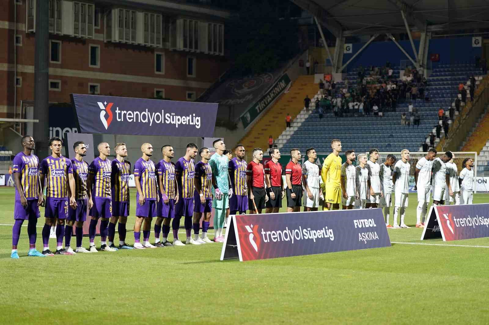 Trendyol Süper Lig: Eyüpspor: 0 - Bodrum FK: 0 (Maç devam ediyor)
