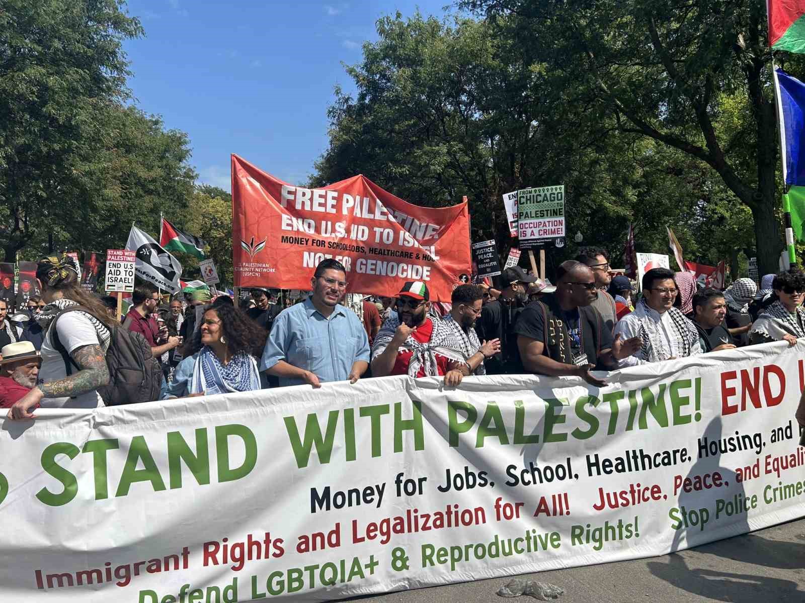 Demokrat Parti Kongresi, İsrail protestoları eşliğinde Chicago’da başladı
