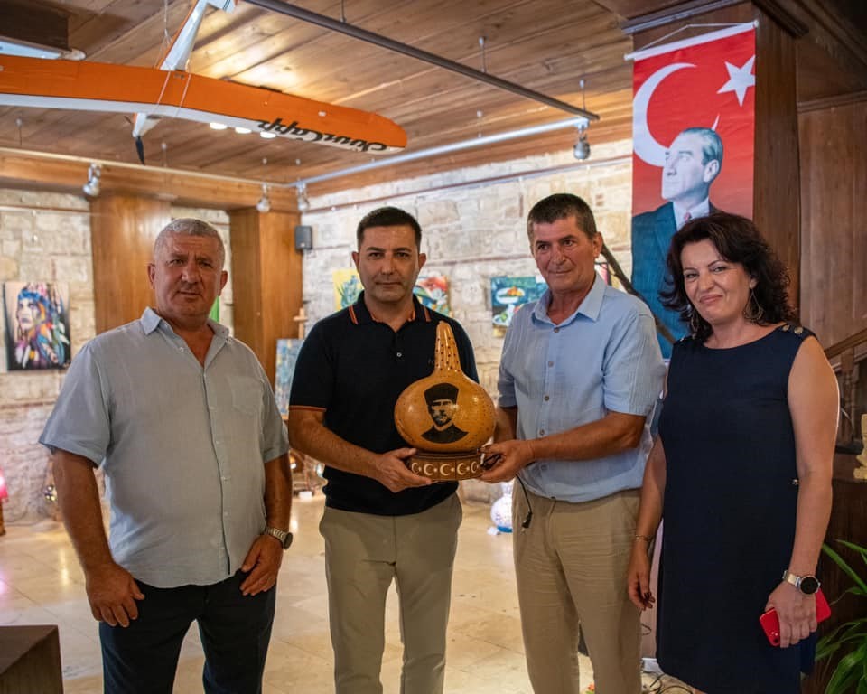 Kuşadası İbramaki Sanat Galerisi, el sanatları sergisine ev sahipliği yapıyor
