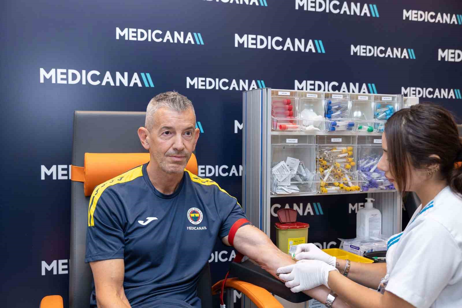 Fenerbahçe Medicana Kadın Voleybol Takımı sağlık kontrolünden geçti
