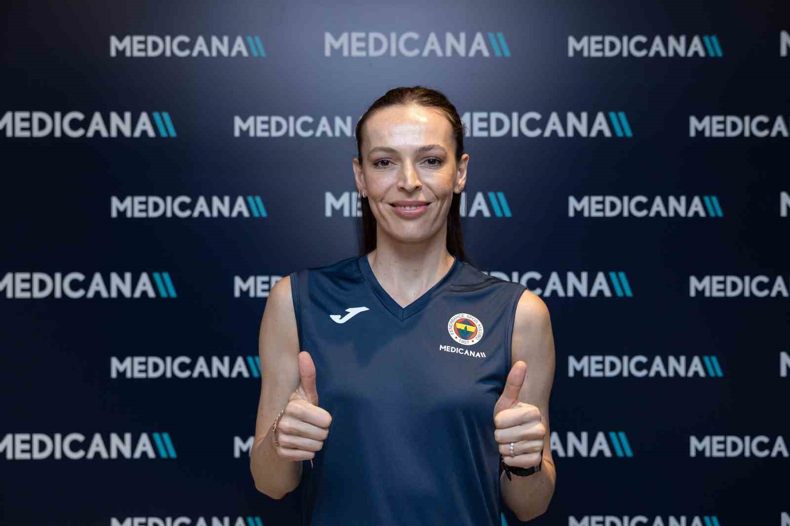 Fenerbahçe Medicana Kadın Voleybol Takımı sağlık kontrolünden geçti
