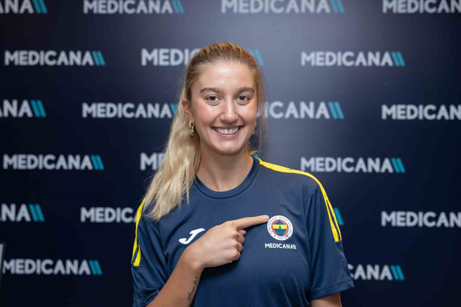 Fenerbahçe Medicana Kadın Voleybol Takımı sağlık kontrolünden geçti
