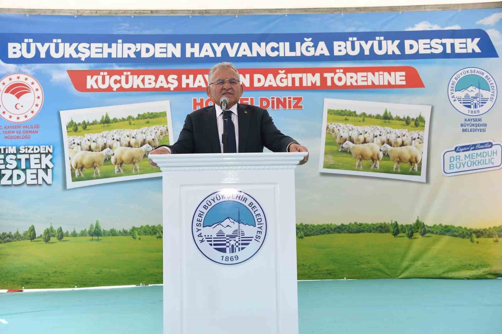 Başkan Büyükkılıç’tan 9 bin 788 besicinin su faturasına 16 milyon TL’lik destek
