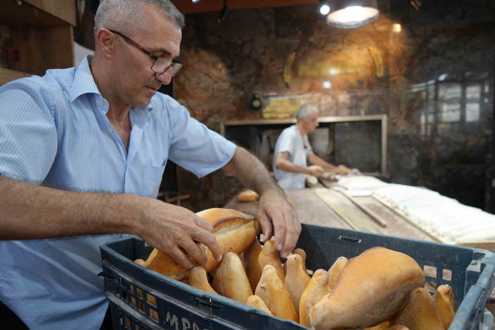 Ekmeğe gizli zamma tepki
