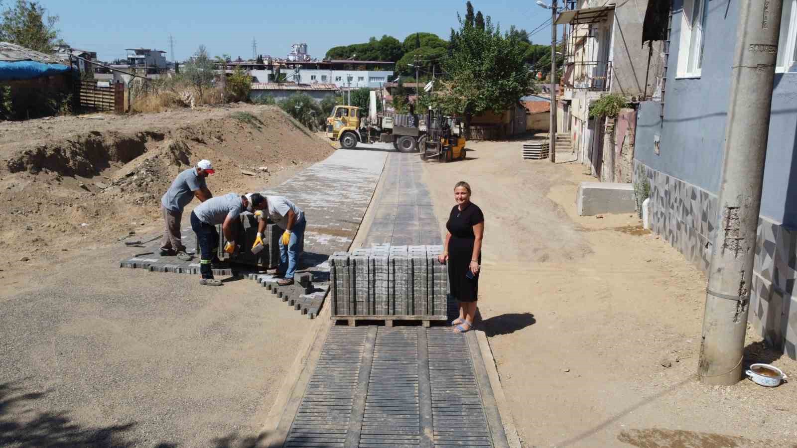 Nazilli Pınarbaşı Mahallesi’nde yol yapım çalışmaları sürüyor
