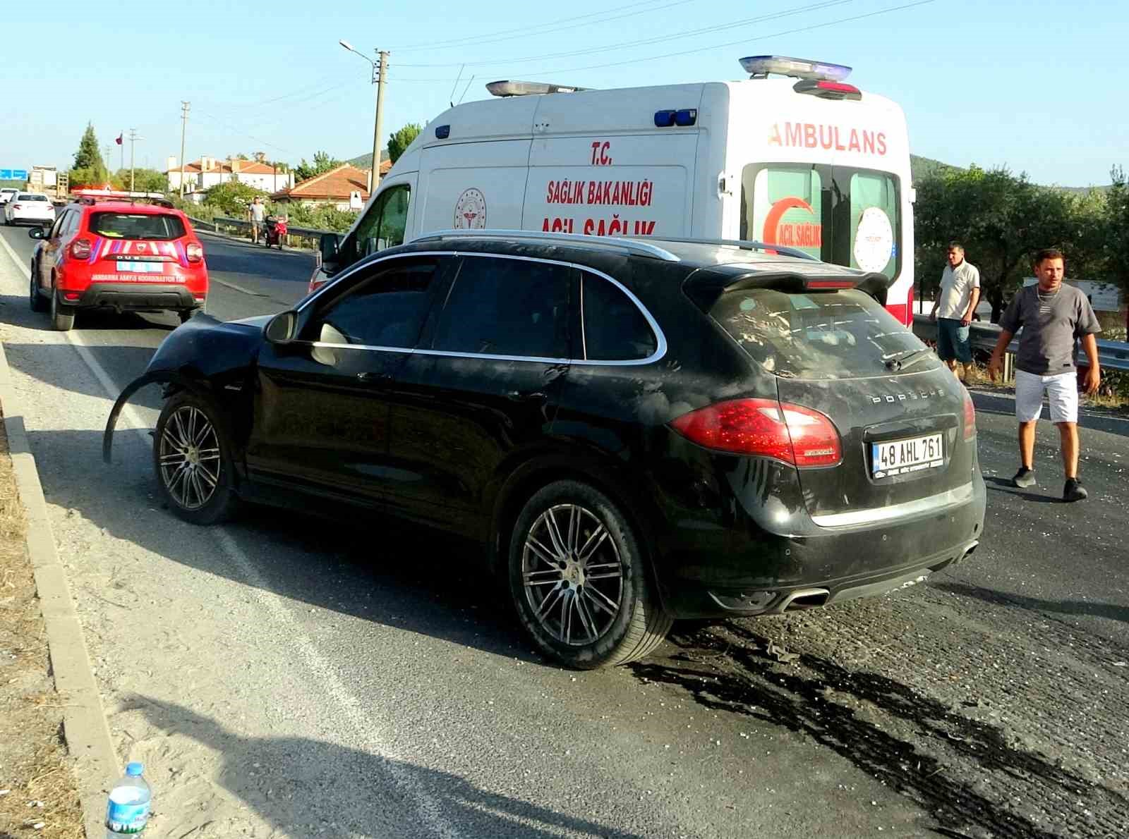 Menteşe’de trafik kazası: 3 yaralı
