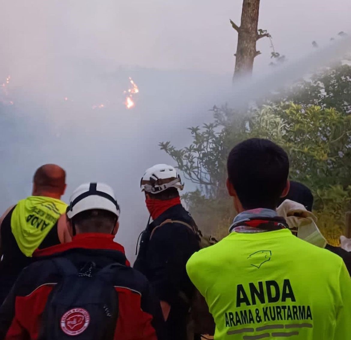 Kırka yangınına ANDA ekibi de destek verdi
