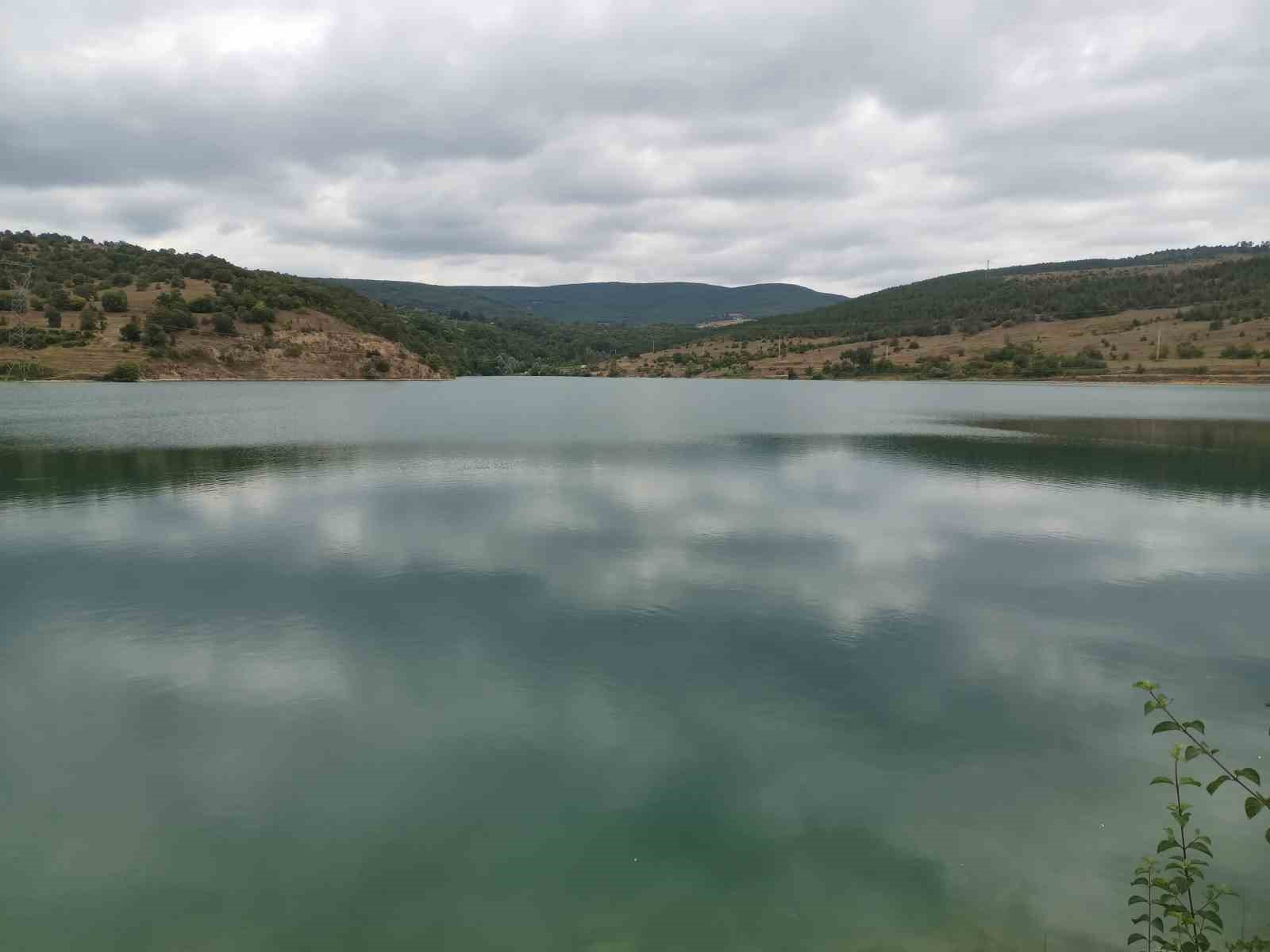 Kavak ilçesinin 30 günlük suyu kaldı
