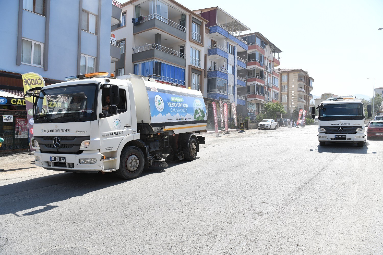 Yeşilyurt’ta hizmet seferberliği devam ediyor
