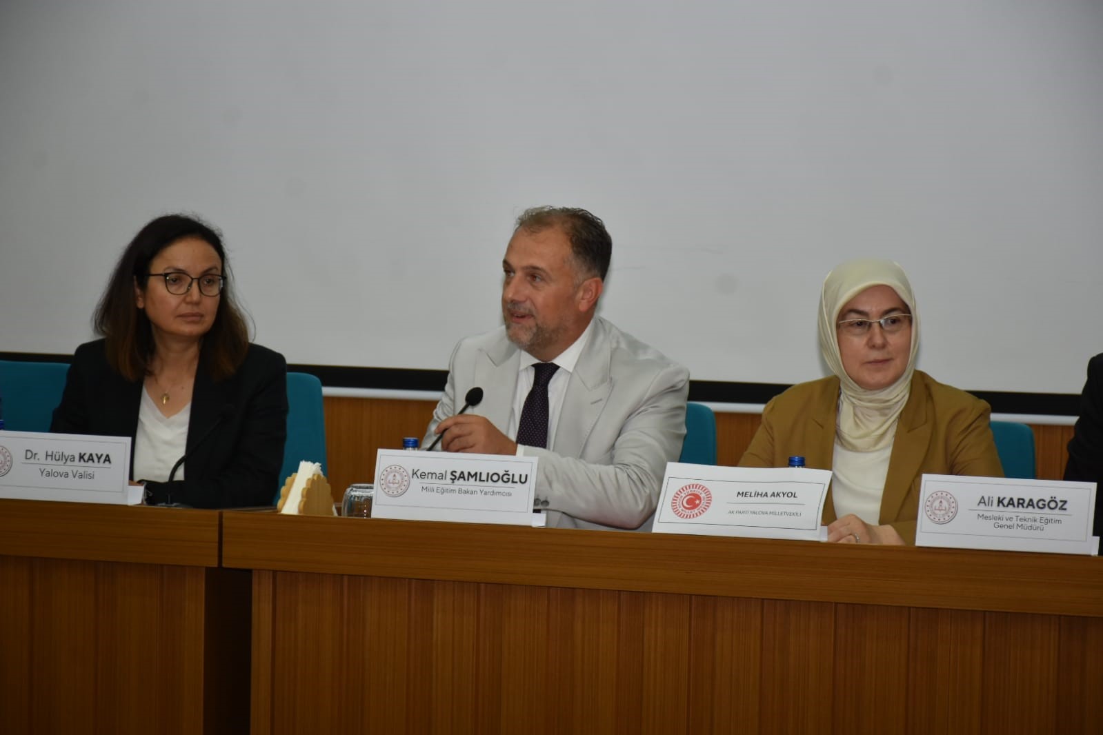 Yalova Makine OSB’de meslek lisesi ve mesleki eğitim merkezinin imzaları atıldı
