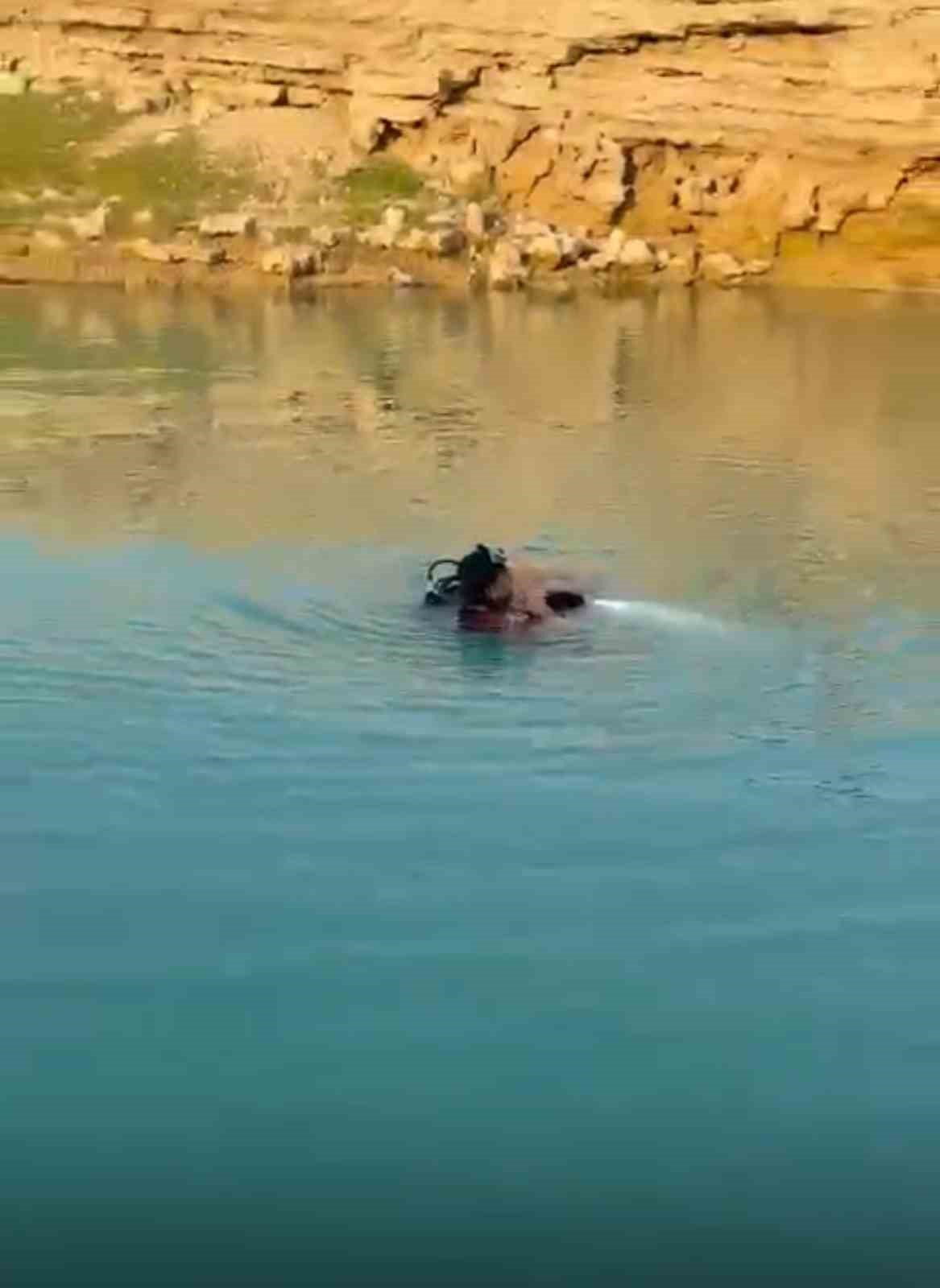 Tarsus’ta baraj gölüne giren genç boğuldu
