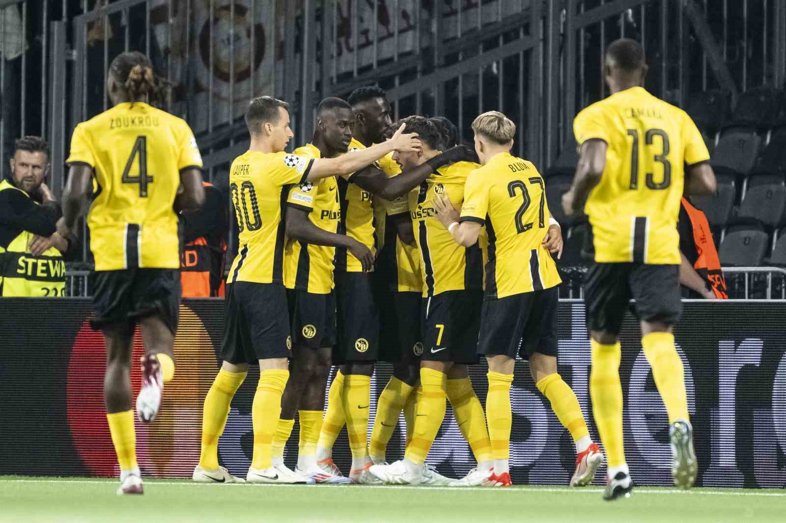 UEFA Şampiyonlar Ligi: Young Boys: 2 - Galatasaray: 0 (İlk yarı)
