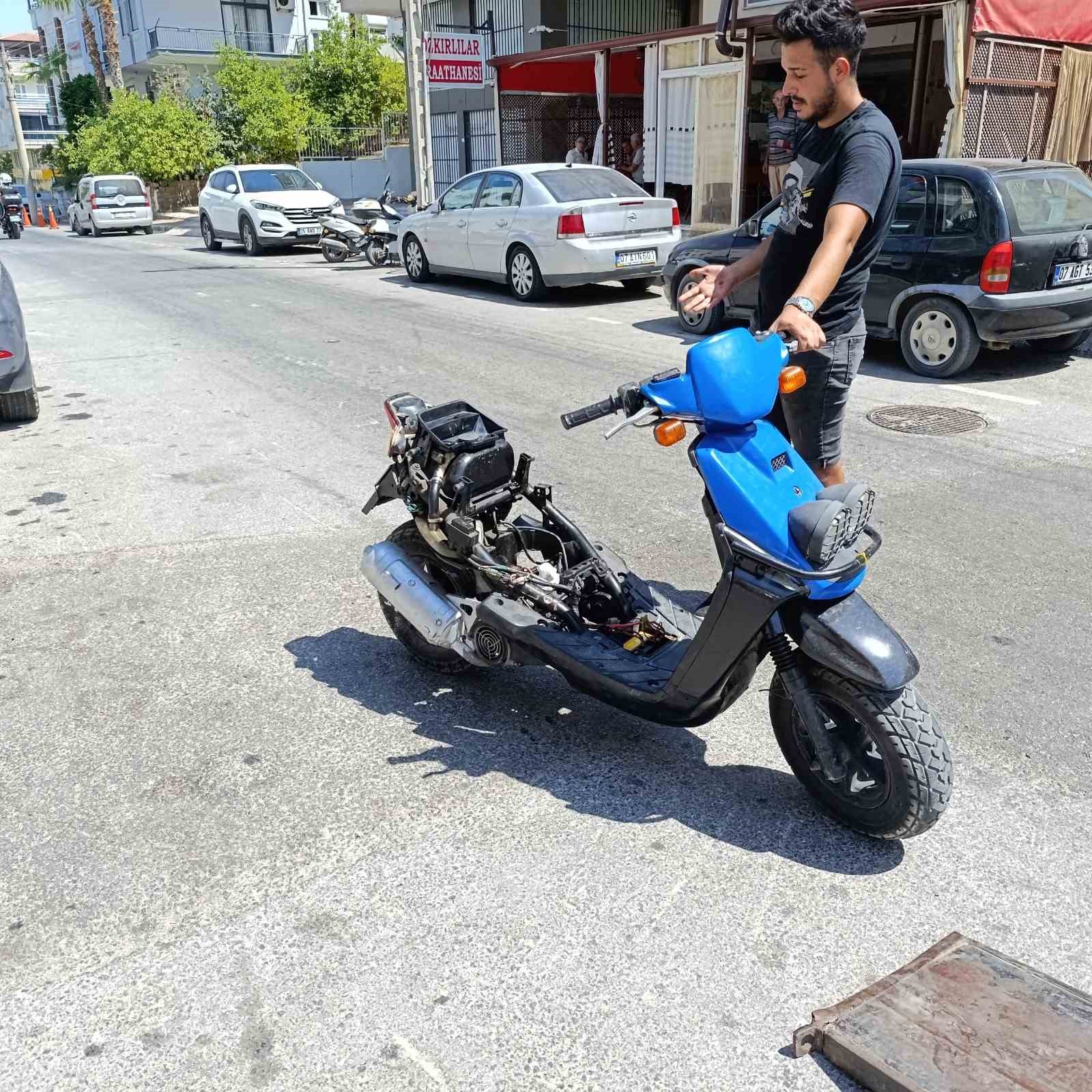 Kaybettiği plakasını başka motorda buldu
