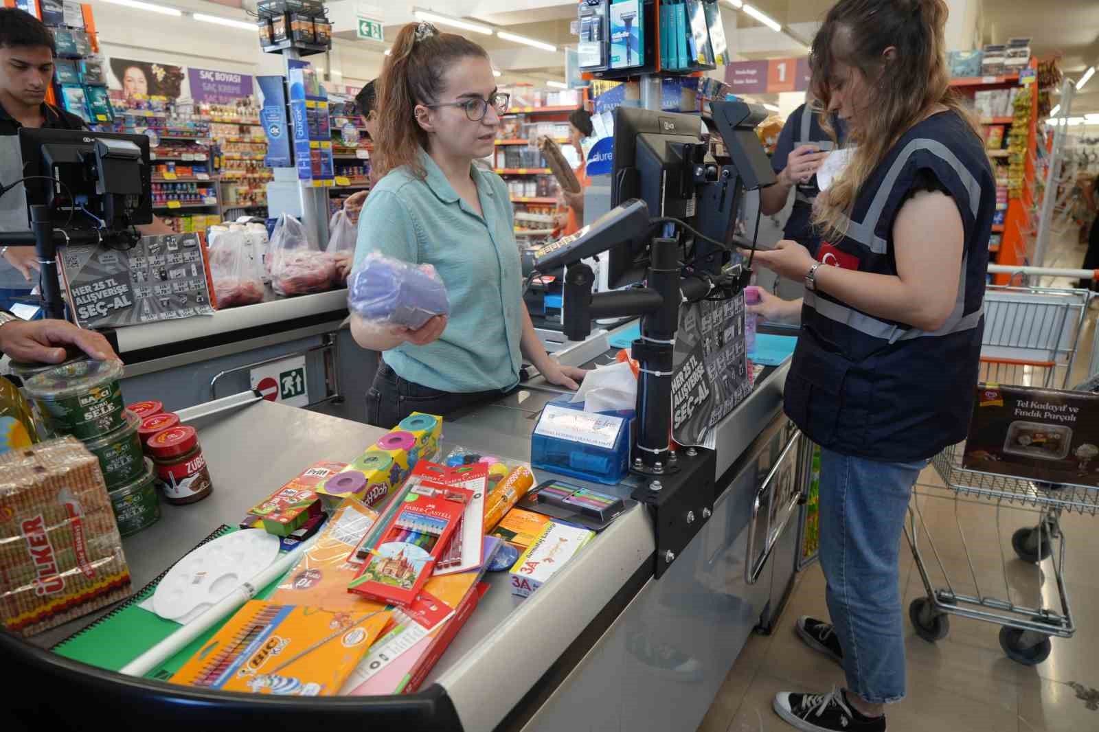 Kırtasiye ürünü satan süpermarketlere denetim
