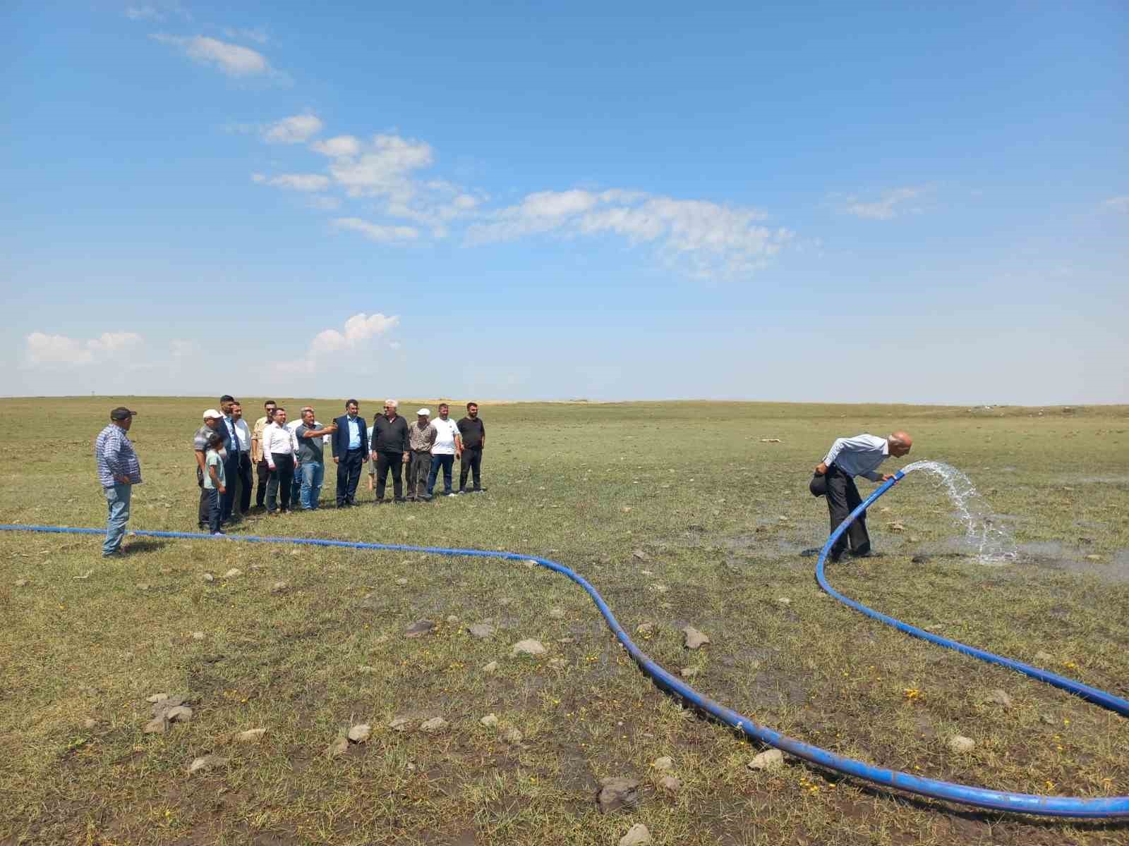 Milletvekili Çalkın, sondaj ve güneş enerji sistemini yerinde gördü
