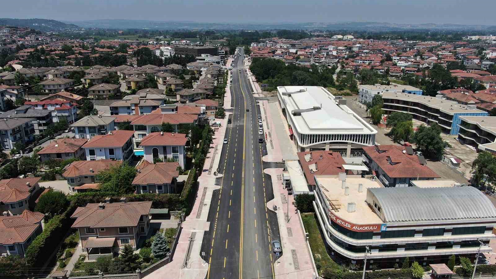 Başkan Alemdar: “Sakarya’yı ’yol medeniyettir’ anlayışıyla karış karış işliyoruz”
