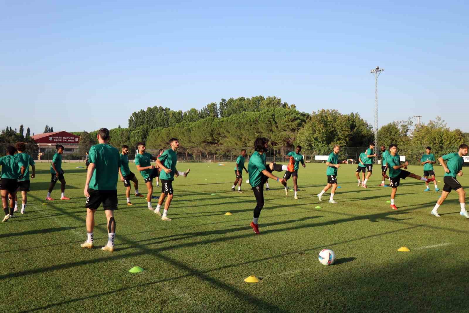 Sakaryaspor, Amedspor mesaisinde
