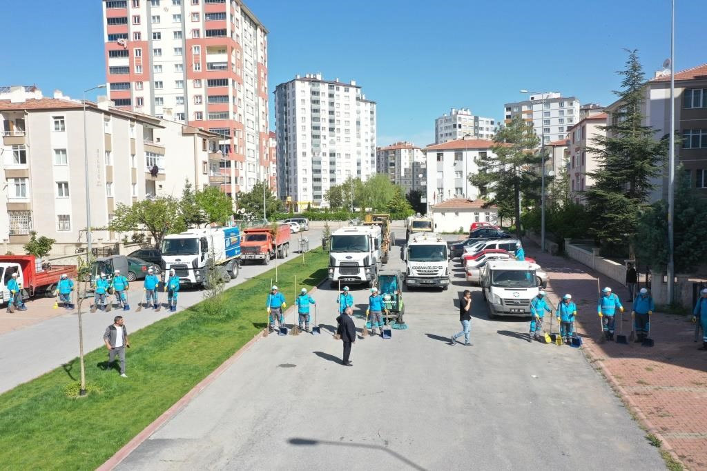 Daha temiz bir Kocasinan için temizlik seferberliği sürüyor
