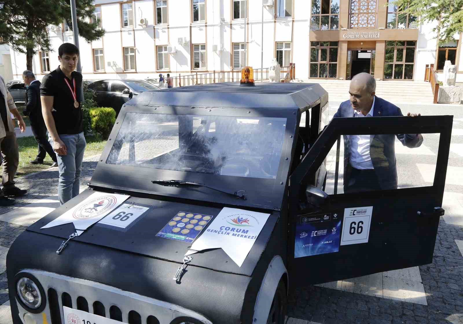 Vali Dağlı, “Gençlerimizin bilim ve teknolojiye sunacağı her katkı önemli”
