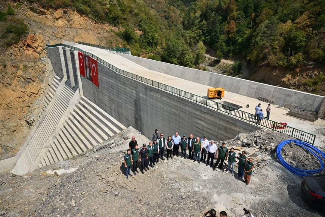 Eldeş hazneli barajı su tutmaya başlıyor
