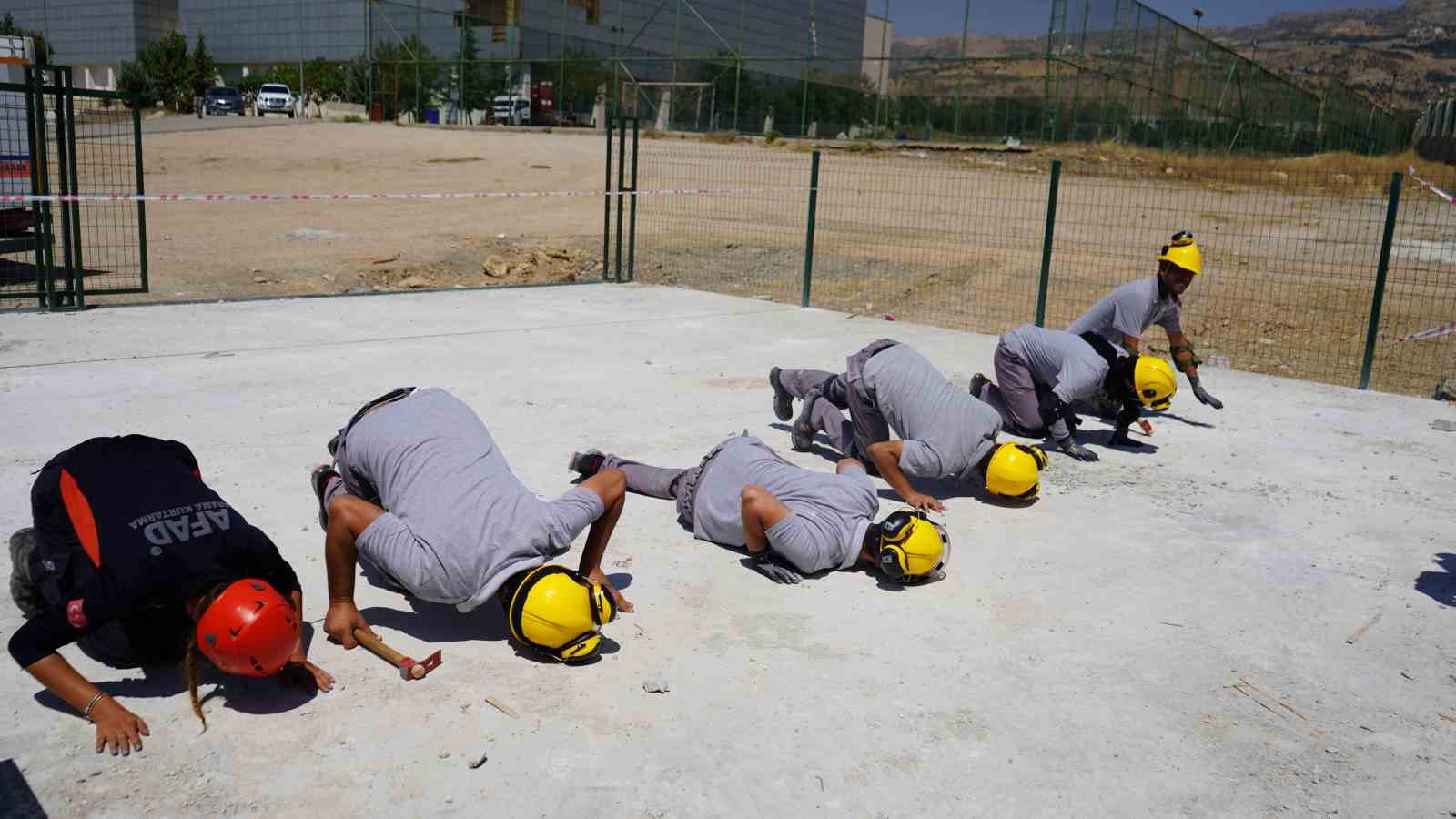 Şırnak’ta AFAD 100 bin kişilik gönüllü ordusu ikinci etap eğitimleri başladı
