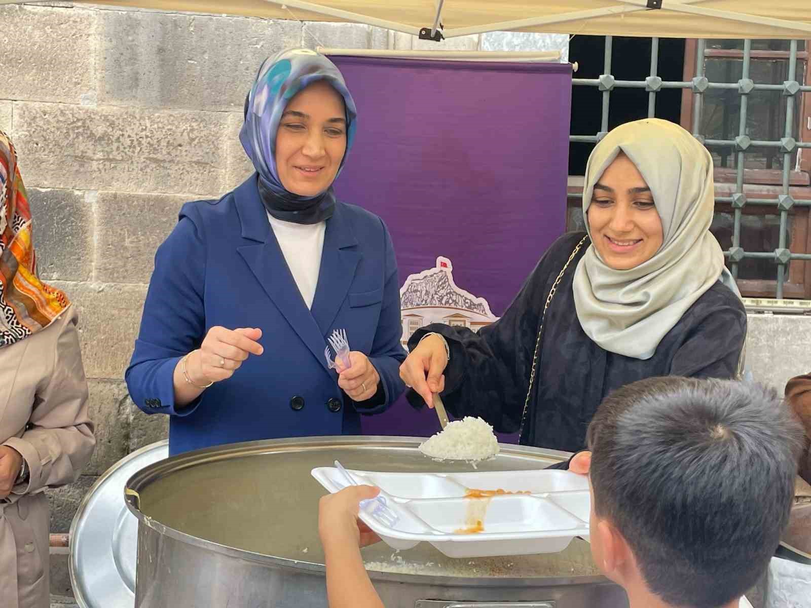 Afyonkarahisar’da asırlık gelenek yeniden canlandı
