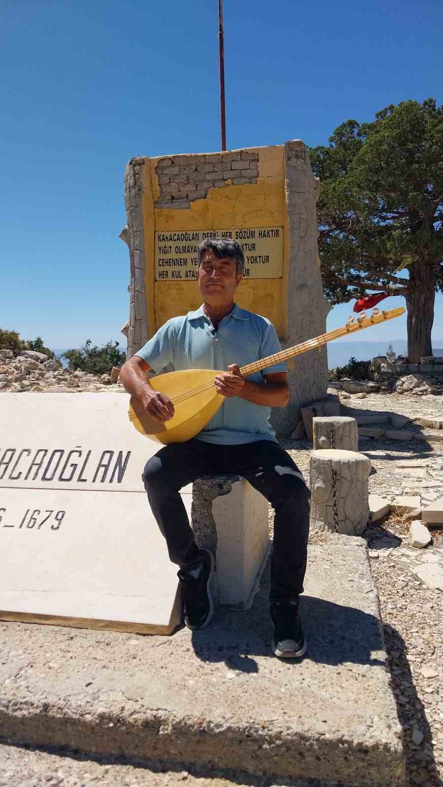 Karacaoğlan’ın anıt mezarı bakım bekliyor
