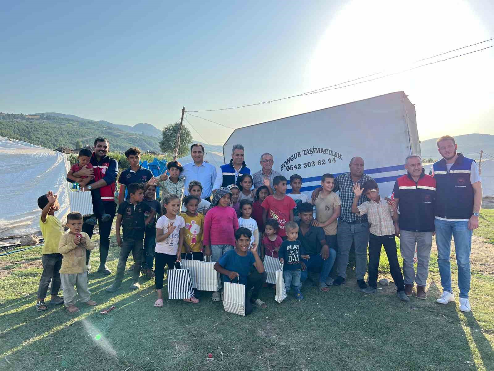 Mevsimlik tarım işçileri ile bir araya geldiler
