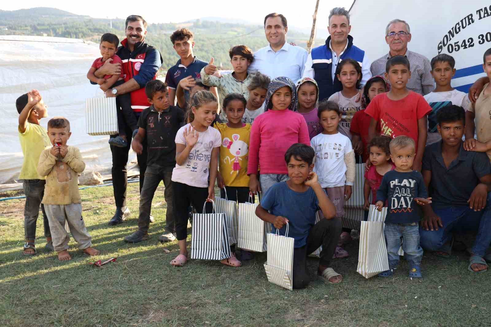 Mevsimlik tarım işçileri ile bir araya geldiler
