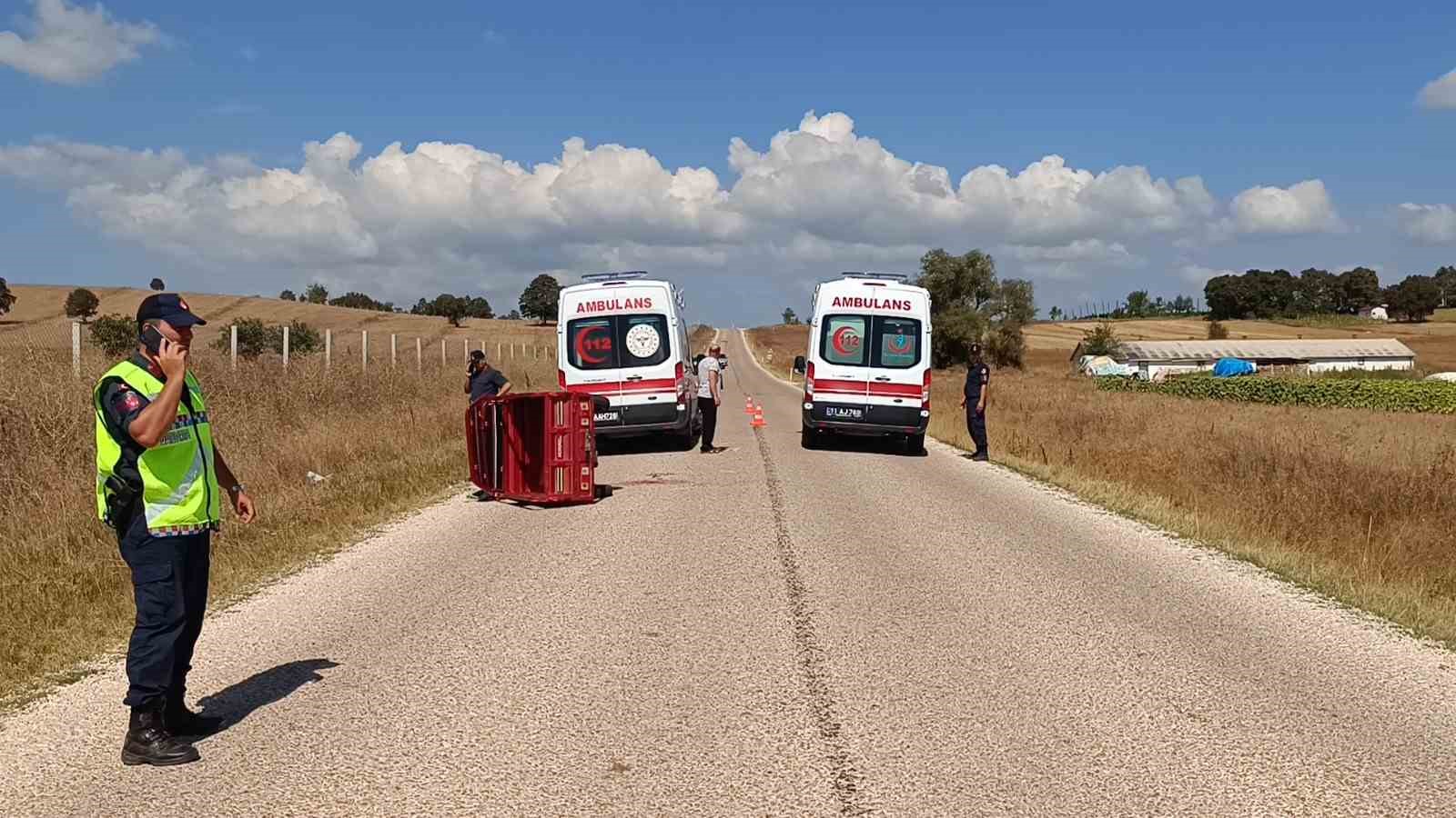 Bilecik’te elektrikli bisikletin devrilmesi sonucu 2 kişi yaralandı
