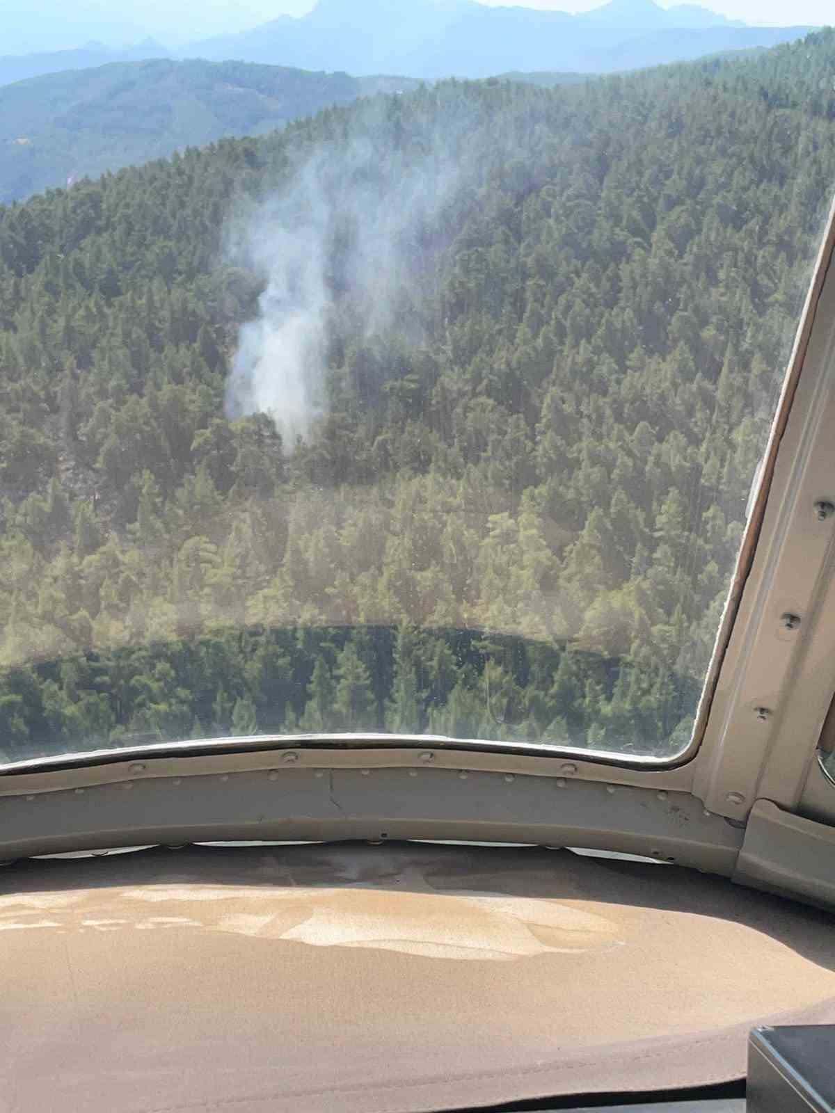 Burdur’da yıldırım düşmesiyle çıkan orman yangını ekiplerin hızlı müdahalesi ile söndürüldü
