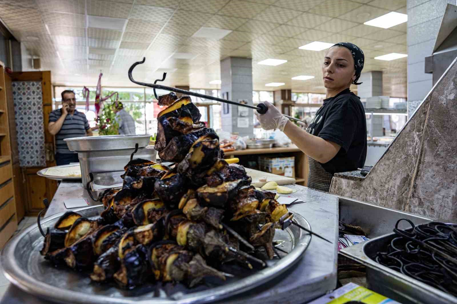 Tokat Kebabında maliyet oyunu
